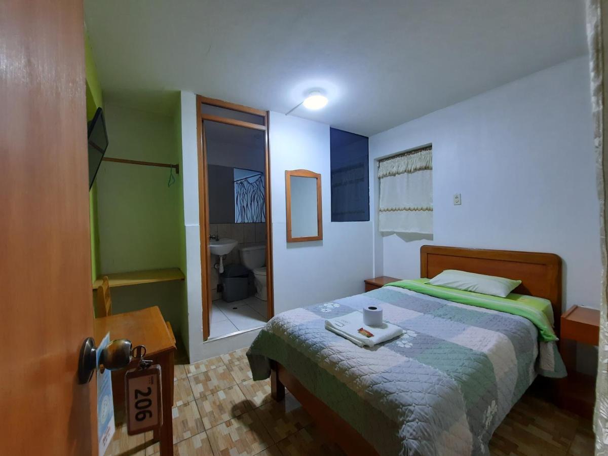 Hostal Dulzura Caraz Exterior foto
